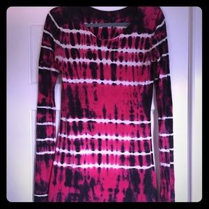 Hard Tail long skinny tee